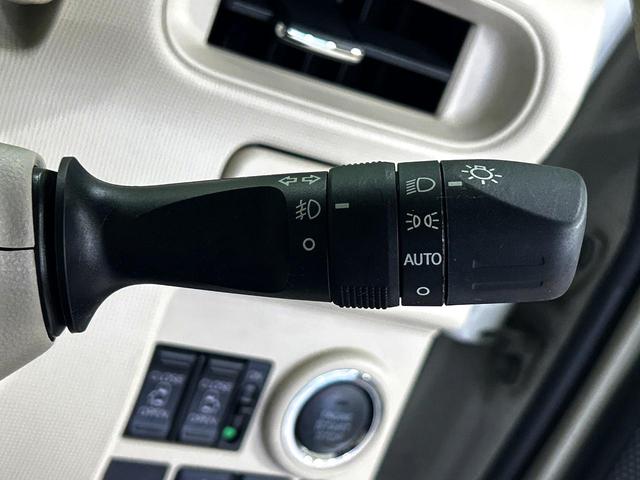 ムーヴキャンバス Gメイクアップ SAII 両側電動ドア 純正SDナビ バックカメラ 衝突被害軽減システム 禁煙車 スマートキー LEDヘッド オートライト オートエアコン Bluetooth CD DVD再生 フルセグ(7枚目)