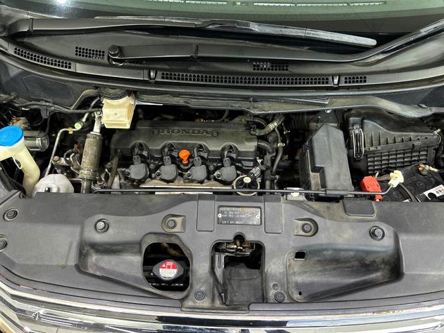 ステップワゴンスパーダ Ｚ　ＨＤＤナビエディション　両側電動ドア　純正ＨＤＤナビ　後席モニター　バックカメラ　禁煙車　ドラレコ　スマートキー　ＨＩＤヘッド　ビルトインＥＴＣ　オートライト　オートエアコン　純正１６インチアルミ　ＣＤ　ＤＶＤ再生　地デジ（19枚目）