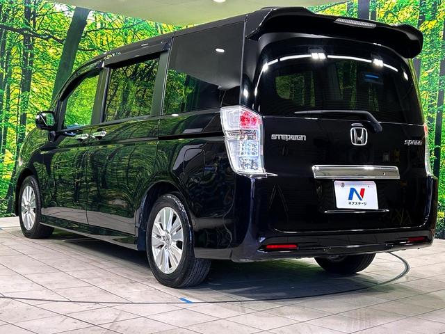 ステップワゴンスパーダ Ｚ　ＨＤＤナビエディション　両側電動ドア　純正ＨＤＤナビ　後席モニター　バックカメラ　禁煙車　ドラレコ　スマートキー　ＨＩＤヘッド　ビルトインＥＴＣ　オートライト　オートエアコン　純正１６インチアルミ　ＣＤ　ＤＶＤ再生　地デジ（27枚目）