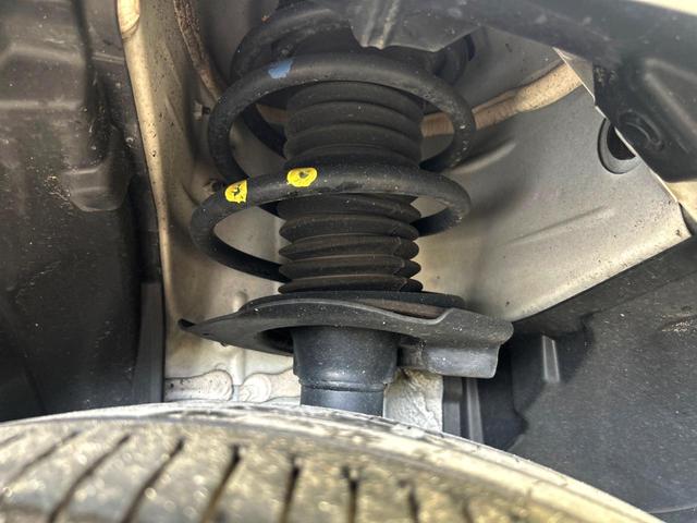 セレナ ハイウェイスターV 両側電動ドア 全周囲カメラ 衝突被害軽減システム レーダークルーズ 禁煙車 ハーフレザーシート ドラレコ コーナーセンサー スマートキー LEDヘッド ETC2.0 オートハイビーム オートライト(22枚目)