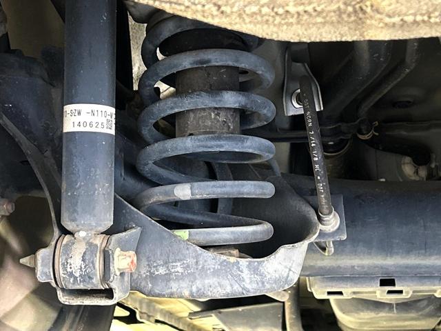 ステップワゴンスパーダ Ｚ　クールスピリット　両側電動ドア　純正ＳＤナビ　後席モニター　バックカメラ　禁煙車　ハーフレザーシート　ドラレコ　スマートキー　ＨＩＤヘッド　ビルトインＥＴＣ　クルコン　オートエアコン　純正１７インチアルミ（22枚目）