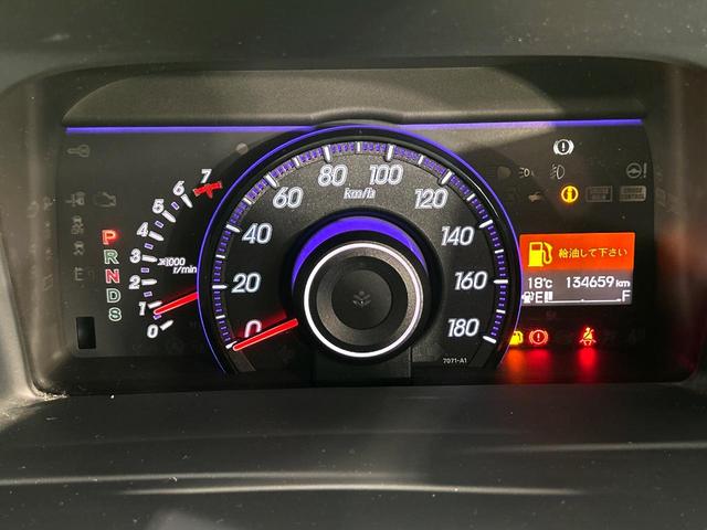 ステップワゴンスパーダ Ｚ　クールスピリット　両側電動ドア　純正ＳＤナビ　後席モニター　バックカメラ　禁煙車　ハーフレザーシート　ドラレコ　スマートキー　ＨＩＤヘッド　ビルトインＥＴＣ　クルコン　オートエアコン　純正１７インチアルミ（27枚目）