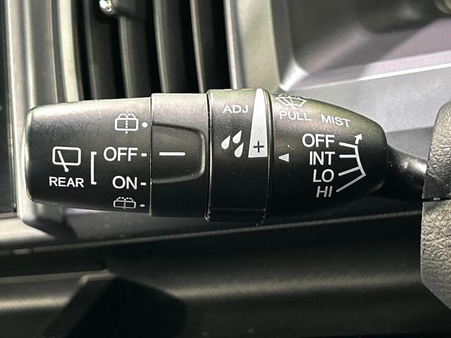 ステップワゴンスパーダ Ｚ　クールスピリット　両側電動ドア　純正ＳＤナビ　後席モニター　バックカメラ　禁煙車　ハーフレザーシート　ドラレコ　スマートキー　ＨＩＤヘッド　ビルトインＥＴＣ　クルコン　オートエアコン　純正１７インチアルミ（28枚目）