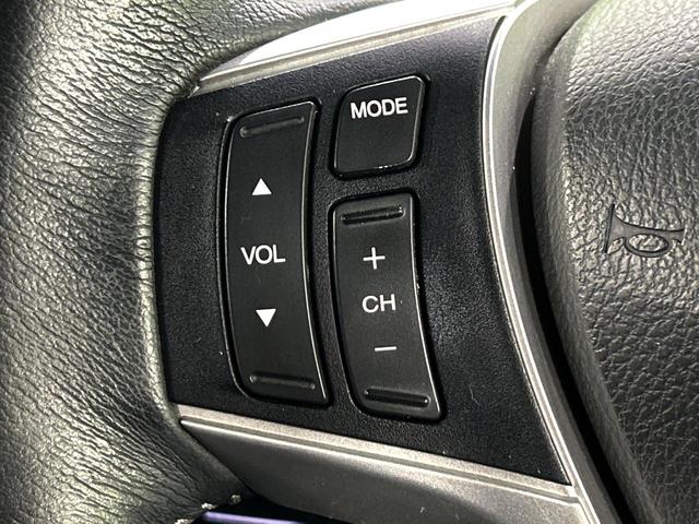 ステップワゴンスパーダ Ｚ　クールスピリット　両側電動ドア　純正ＳＤナビ　後席モニター　バックカメラ　禁煙車　ハーフレザーシート　ドラレコ　スマートキー　ＨＩＤヘッド　ビルトインＥＴＣ　クルコン　オートエアコン　純正１７インチアルミ（30枚目）