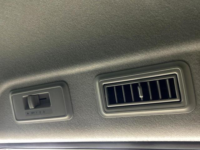 ステップワゴンスパーダ Ｚ　クールスピリット　両側電動ドア　純正ＳＤナビ　後席モニター　バックカメラ　禁煙車　ハーフレザーシート　ドラレコ　スマートキー　ＨＩＤヘッド　ビルトインＥＴＣ　クルコン　オートエアコン　純正１７インチアルミ（43枚目）