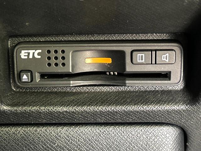 ステップワゴンスパーダ Ｚ　クールスピリット　両側電動ドア　純正ＳＤナビ　後席モニター　バックカメラ　禁煙車　ハーフレザーシート　ドラレコ　スマートキー　ＨＩＤヘッド　ビルトインＥＴＣ　クルコン　オートエアコン　純正１７インチアルミ（48枚目）