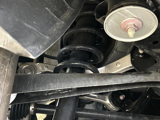 CX-60 XD エクスクルーシブモード サンルーフ 12.3インチメーカーナビ BOSEサウンド 白革シート 10WAYパワーシート 全周囲カメラ シートベンチレーション ステアリングヒーター パワーバックドア ETC(20枚目)