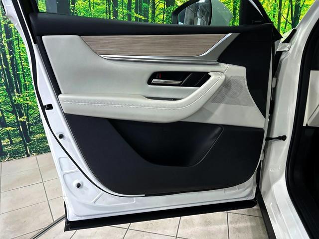 CX-60 XD エクスクルーシブモード サンルーフ 12.3インチメーカーナビ BOSEサウンド 白革シート 10WAYパワーシート 全周囲カメラ シートベンチレーション ステアリングヒーター パワーバックドア ETC(31枚目)