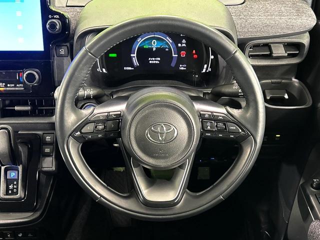 シエンタ ハイブリッドZ 10.5インチ純正ディスプレイオーディオ 全周囲カメラ 両側パワースライドドア レーダークルーズコントロール ブラインドスポットモニター シーヒーター ステアリングヒーター 100V電源(12枚目)