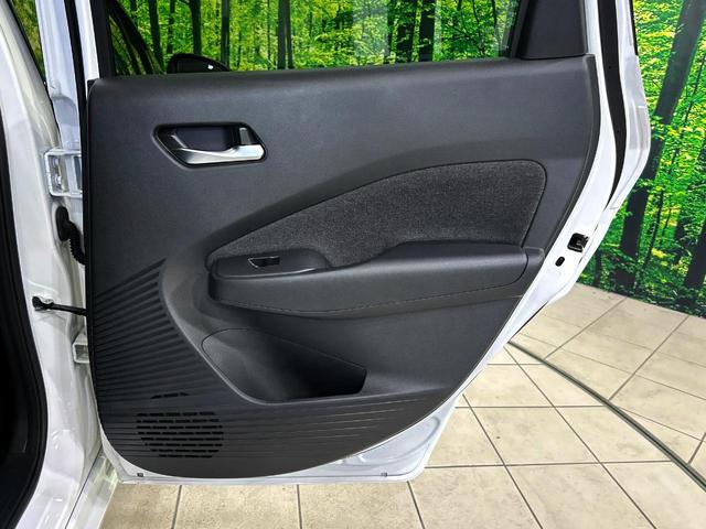 オーラ G サンルーフ 全周囲カメラ 衝突被害軽減システム レーダークルーズ 禁煙車 ドラレコ コーナーセンサー スマートキー LEDヘッド ビルトインETC オートハイビーム 車線逸脱警報 オートライト(41枚目)