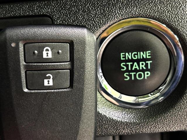 ハイエースバン スーパーGL ダークプライム SDナビ バックカメラ 禁煙車 ハーフレザーシート ドラレコ スマートキー ビルトインETC オートライト オートエアコン リアエアコン Bluetooth CD DVD再生 フルセグ LEDフォグ(7枚目)