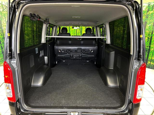 ハイエースバン スーパーGL ダークプライム SDナビ バックカメラ 禁煙車 ハーフレザーシート ドラレコ スマートキー ビルトインETC オートライト オートエアコン リアエアコン Bluetooth CD DVD再生 フルセグ LEDフォグ(10枚目)