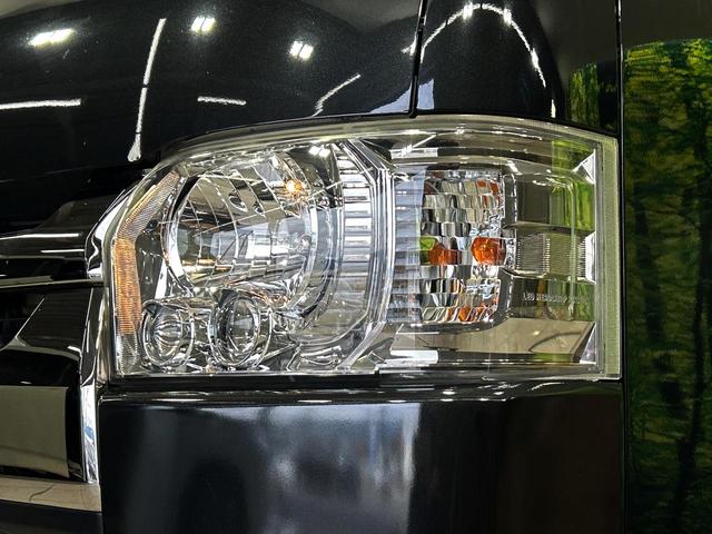 ハイエースバン スーパーGL ダークプライム SDナビ バックカメラ 禁煙車 ハーフレザーシート ドラレコ スマートキー ビルトインETC オートライト オートエアコン リアエアコン Bluetooth CD DVD再生 フルセグ LEDフォグ(12枚目)