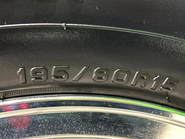 ハイエースバン スーパーGL ダークプライム SDナビ バックカメラ 禁煙車 ハーフレザーシート ドラレコ スマートキー ビルトインETC オートライト オートエアコン リアエアコン Bluetooth CD DVD再生 フルセグ LEDフォグ(30枚目)