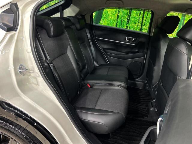 ヴェゼル e:HEV Z 純正SDナビ バックカメラ 衝突被害軽減システム レーダークルーズ 禁煙車 電動リアゲート ハーフレザーシート ドラレコ コーナーセンサー LEDヘッド ビルトインETC オートハイビーム(9枚目)