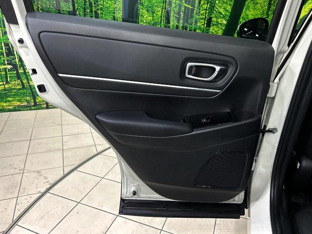 ヴェゼル e:HEV Z 純正SDナビ バックカメラ 衝突被害軽減システム レーダークルーズ 禁煙車 電動リアゲート ハーフレザーシート ドラレコ コーナーセンサー LEDヘッド ビルトインETC オートハイビーム(37枚目)