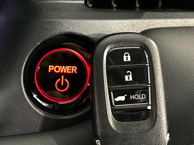 ヴェゼル e:HEV Z 純正SDナビ バックカメラ 衝突被害軽減システム レーダークルーズ 禁煙車 電動リアゲート ハーフレザーシート ドラレコ コーナーセンサー LEDヘッド ビルトインETC オートハイビーム(61枚目)