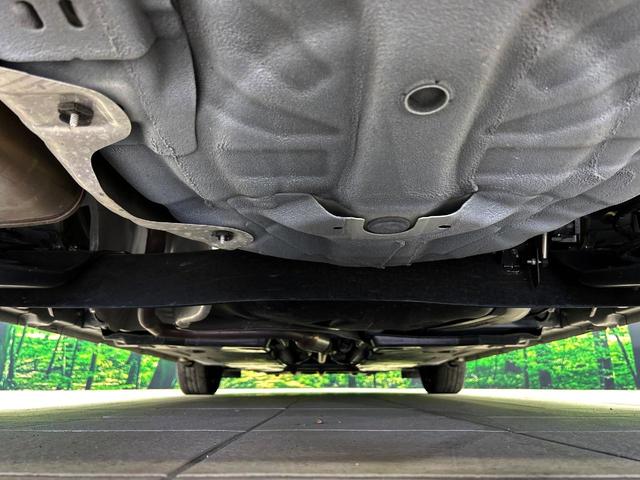 ノート Ｘ　純正ＳＤナビ　全周囲カメラ　衝突被害軽減システム　禁煙車　ドラレコ　コーナーセンサー　スマートキー　ＬＥＤヘッド　ビルトインＥＴＣ　オートハイビーム　車線逸脱警報　オートライト　オートエアコン（19枚目）