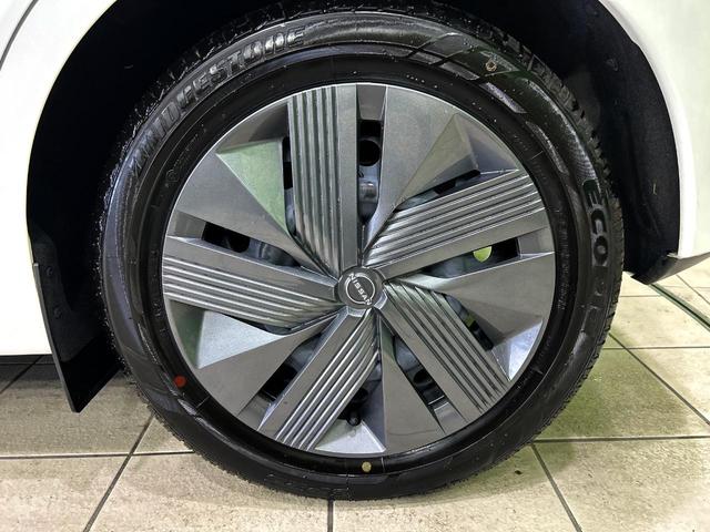 ノート Ｘ　純正ＳＤナビ　全周囲カメラ　衝突被害軽減システム　禁煙車　ドラレコ　コーナーセンサー　スマートキー　ＬＥＤヘッド　ビルトインＥＴＣ　オートハイビーム　車線逸脱警報　オートライト　オートエアコン（28枚目）