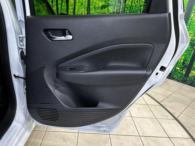 ノート Ｘ　純正ＳＤナビ　全周囲カメラ　衝突被害軽減システム　禁煙車　ドラレコ　コーナーセンサー　スマートキー　ＬＥＤヘッド　ビルトインＥＴＣ　オートハイビーム　車線逸脱警報　オートライト　オートエアコン（56枚目）