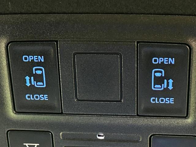 ヴォクシー Ｓ－Ｚ　両側電動ドア　バックカメラ　衝突被害軽減システム　レーダークルーズ　禁煙車　ハーフレザーシート　ドラレコ　コーナーセンサー　スマートキー　ＬＥＤヘッド　ＥＴＣ２．０　オートハイビーム　車線逸脱警報（6枚目）