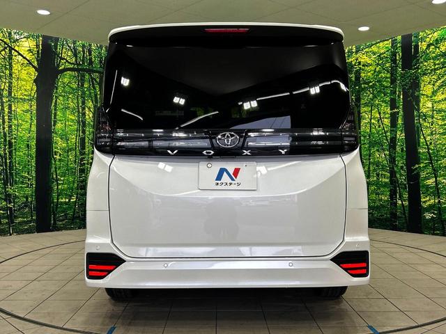 ヴォクシー Ｓ－Ｚ　両側電動ドア　バックカメラ　衝突被害軽減システム　レーダークルーズ　禁煙車　ハーフレザーシート　ドラレコ　コーナーセンサー　スマートキー　ＬＥＤヘッド　ＥＴＣ２．０　オートハイビーム　車線逸脱警報（16枚目）