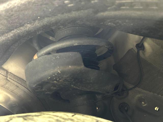 ヴォクシー Ｓ－Ｚ　両側電動ドア　バックカメラ　衝突被害軽減システム　レーダークルーズ　禁煙車　ハーフレザーシート　ドラレコ　コーナーセンサー　スマートキー　ＬＥＤヘッド　ＥＴＣ２．０　オートハイビーム　車線逸脱警報（21枚目）