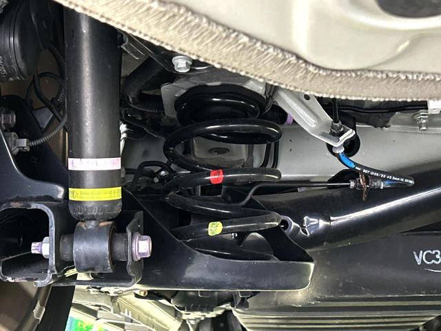 ヴォクシー Ｓ－Ｚ　両側電動ドア　バックカメラ　衝突被害軽減システム　レーダークルーズ　禁煙車　ハーフレザーシート　ドラレコ　コーナーセンサー　スマートキー　ＬＥＤヘッド　ＥＴＣ２．０　オートハイビーム　車線逸脱警報（39枚目）