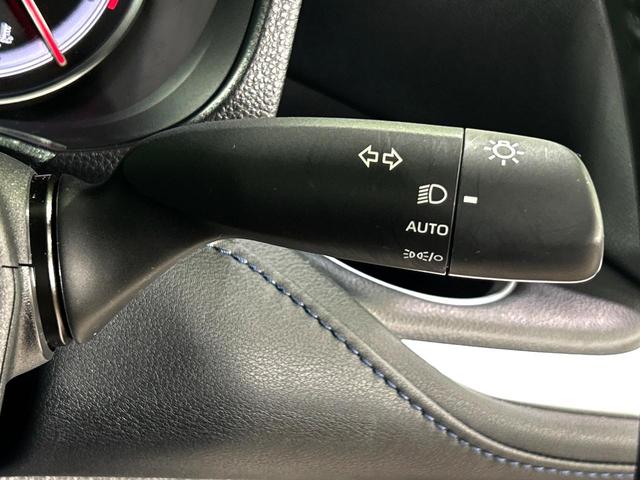 ヴォクシー Ｓ－Ｚ　両側電動ドア　バックカメラ　衝突被害軽減システム　レーダークルーズ　禁煙車　ハーフレザーシート　ドラレコ　コーナーセンサー　スマートキー　ＬＥＤヘッド　ＥＴＣ２．０　オートハイビーム　車線逸脱警報（48枚目）