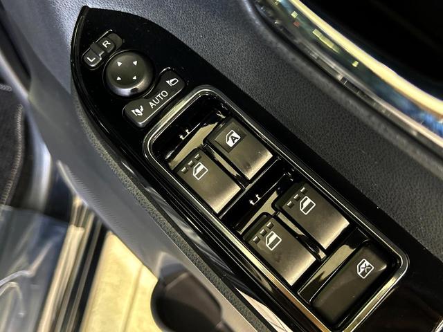 タント カスタムＲＳ　禁煙車　ディスプレイオーディオ　スマートアシスト　両側電動スライドドア　シートヒーター　バックカメラ　ＥＴＣ　オートライト　ＬＥＤヘッド　クリアランスソナー　ハーフレザーシート　純正１５インチアルミ（37枚目）