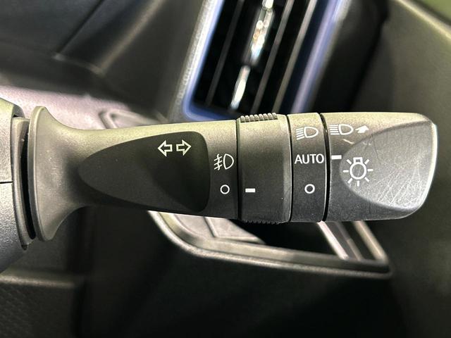 タント カスタムＲＳ　禁煙車　ディスプレイオーディオ　スマートアシスト　両側電動スライドドア　シートヒーター　バックカメラ　ＥＴＣ　オートライト　ＬＥＤヘッド　クリアランスソナー　ハーフレザーシート　純正１５インチアルミ（44枚目）