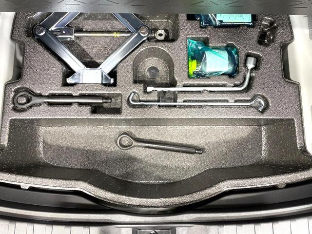 ＲＡＶ４ アドベンチャー　登録済未使用車　１０．５型ディスプレイ　バックカメラ　セーフティセンス　シートベンチレーション　ブラインドスポットモニター　パワーシート　ＬＥＤヘッド　ルーフレール　ＥＴＣ２．０（51枚目）