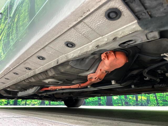 アクア Ｓ　純正ナビ　バックカメラ　トヨタセーフティセンス　禁煙車　スマートキー　ＥＴＣ　車線逸脱警報　オートライト　オートエアコン　Ｂｌｕｅｔｏｏｔｈ　ＣＤ　ＤＶＤ再生　フルセグ（22枚目）