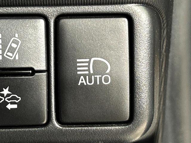 アクア Ｓ　純正ナビ　バックカメラ　トヨタセーフティセンス　禁煙車　スマートキー　ＥＴＣ　車線逸脱警報　オートライト　オートエアコン　Ｂｌｕｅｔｏｏｔｈ　ＣＤ　ＤＶＤ再生　フルセグ（46枚目）