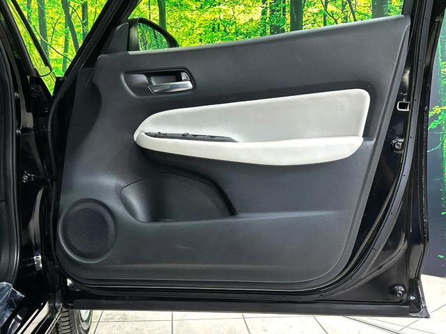 フィット e:HEVホーム 純正8インチナビ バックカメラ ホンダセンシング アダプティブクルーズ 禁煙車 ハーフレザーシート スマートキー LEDヘッド ETC オートライト CD・DVD再生 Bluetooth(35枚目)