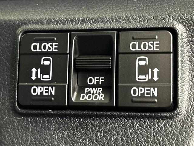 シエンタ G クエロ 両側電動スライドドア 純正ナビ バックカメラ セーフティセンス 禁煙車 ハーフレザーシート オートハイビーム LEDヘッド LEDフォグ オートライト ETC オートエアコン 車線逸脱警報(5枚目)