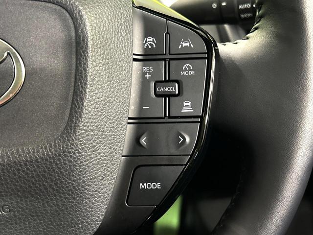 プリウス Ｚ　ガラスルーフ　１２．３型ディスプレイオーディオ　全周囲カメラ　セーフティセンス　１００Ｖ電源　レーダークルーズ　禁煙車　電動リアゲート　シートベンチレーション　パワーシート　ブラインドスポットモニター（7枚目）