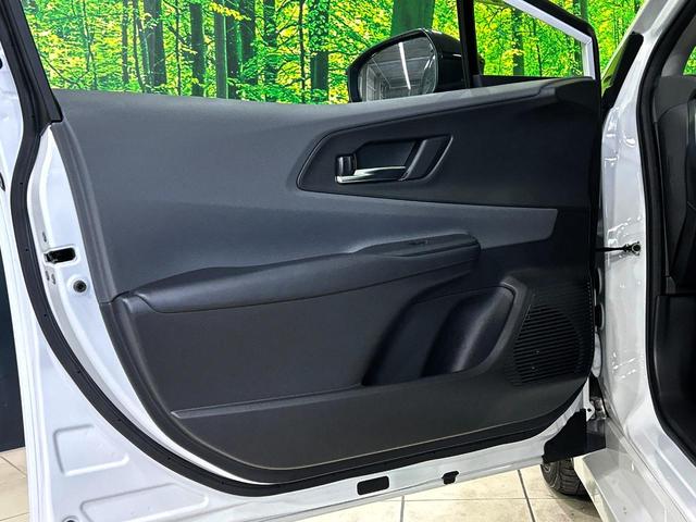 プリウス Ｚ　ガラスルーフ　１２．３型ディスプレイオーディオ　全周囲カメラ　セーフティセンス　１００Ｖ電源　レーダークルーズ　禁煙車　電動リアゲート　シートベンチレーション　パワーシート　ブラインドスポットモニター（40枚目）