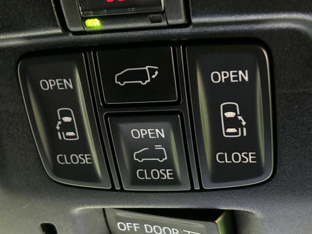 アルファード 2.5S タイプゴールド サンルーフ メーカー9型ディスプレイ 両側電動スライドドア 後席モニター バックカメラ 100V電源 レーダークルーズ 3眼LEDヘッド 禁煙車 ハーフレザーシート ETC CD・DVD再生(5枚目)