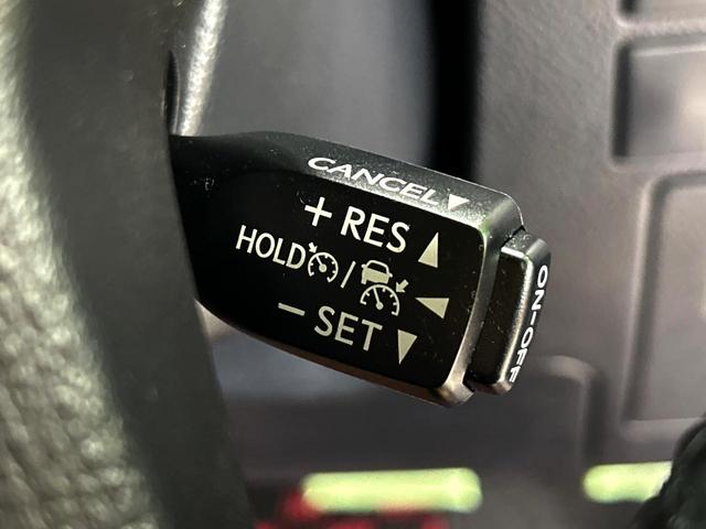 アルファード 2.5S タイプゴールド サンルーフ メーカー9型ディスプレイ 両側電動スライドドア 後席モニター バックカメラ 100V電源 レーダークルーズ 3眼LEDヘッド 禁煙車 ハーフレザーシート ETC CD・DVD再生(6枚目)