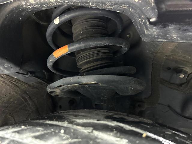 アルファード 2.5S タイプゴールド サンルーフ メーカー9型ディスプレイ 両側電動スライドドア 後席モニター バックカメラ 100V電源 レーダークルーズ 3眼LEDヘッド 禁煙車 ハーフレザーシート ETC CD・DVD再生(21枚目)