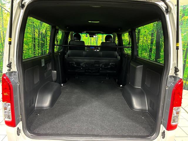ハイエースバン スーパーGL ダークプライムII モデリスタエアロ 両側電動スライドドア ナビゲーション バックカメラ セーフティセンス 100V電源 禁煙車 ハーフレザーシート スマートキー LEDヘッド ETC オートハイビーム 車線逸脱警報(10枚目)