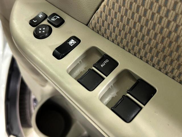 エブリイワゴン ＰＺターボスペシャル　両側電動スライドドア　カロッツェリアナビ　セーフティサポート　禁煙車　クリアランスソナー　ＨＩＤヘッド　ＥＴＣ　オートライト　オートエアコン　Ｂｌｕｅｔｏｏｔｈ　フルセグ（38枚目）