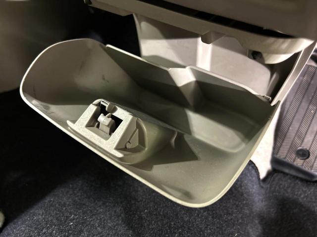 エブリイワゴン ＰＺターボスペシャル　両側電動スライドドア　カロッツェリアナビ　セーフティサポート　禁煙車　クリアランスソナー　ＨＩＤヘッド　ＥＴＣ　オートライト　オートエアコン　Ｂｌｕｅｔｏｏｔｈ　フルセグ（42枚目）