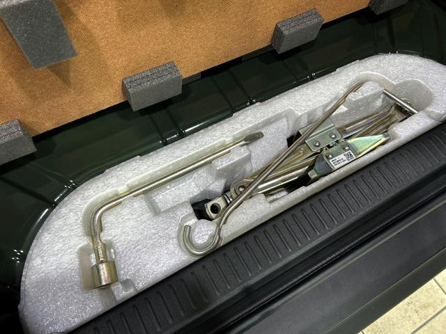 ジムニーノマド ＦＣ　４ＷＤ　衝突被害軽減システム　レーダークルーズ　禁煙車　コーナーセンサー　スマートキー　ＬＥＤヘッド　ビルトインＥＴＣ　オートハイビーム　オートライト　オートエアコン　純正１５インチアルミ（46枚目）