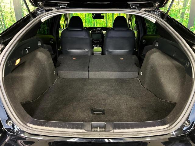 プリウス Ｓツーリングセレクション　モデリスタフルエアロ　純正９インチナビ　バックカメラ　セーフティセンス　レーダークルーズ　禁煙車　シートヒーター　１００Ｖ電源　ＬＥＤヘッド　ＥＴＣ２．０　オートハイビーム　オートライト（10枚目）