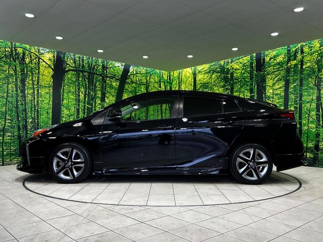 プリウス Ｓツーリングセレクション　モデリスタフルエアロ　純正９インチナビ　バックカメラ　セーフティセンス　レーダークルーズ　禁煙車　シートヒーター　１００Ｖ電源　ＬＥＤヘッド　ＥＴＣ２．０　オートハイビーム　オートライト（28枚目）