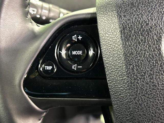 プリウス Ｓツーリングセレクション　モデリスタフルエアロ　純正９インチナビ　バックカメラ　セーフティセンス　レーダークルーズ　禁煙車　シートヒーター　１００Ｖ電源　ＬＥＤヘッド　ＥＴＣ２．０　オートハイビーム　オートライト（48枚目）