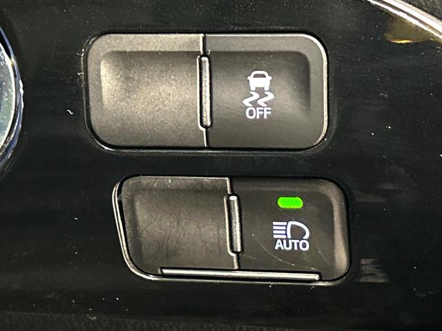 プリウス Ｓツーリングセレクション　モデリスタフルエアロ　純正９インチナビ　バックカメラ　セーフティセンス　レーダークルーズ　禁煙車　シートヒーター　１００Ｖ電源　ＬＥＤヘッド　ＥＴＣ２．０　オートハイビーム　オートライト（56枚目）