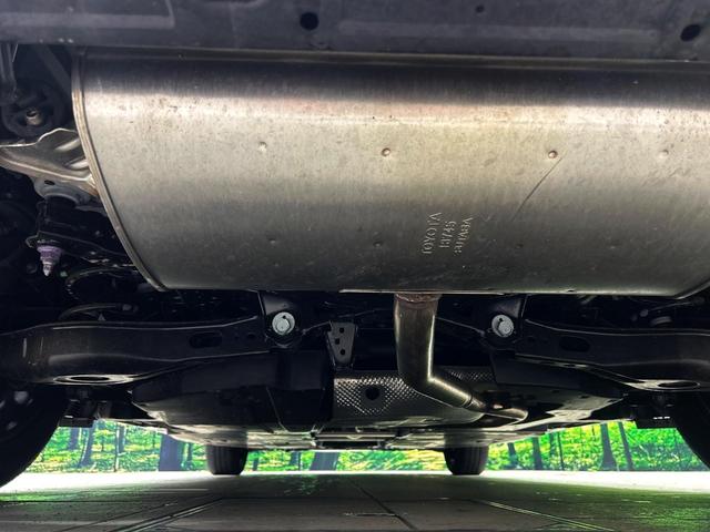 プリウス X 純正8インチディスプレイ セーフティセンス バックカメラ 100V電源 レーダークルーズ 禁煙車 ブラインドスポットモニター LEDヘッド ETC2.0 オートハイビーム 車線逸脱警報 オートライト(19枚目)